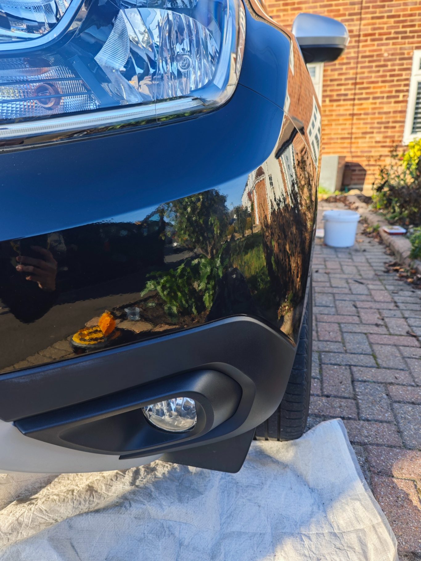 After After car rear bumper scuff repair - Bodywork Repair service @ Sprayworkz in Egham Surrey