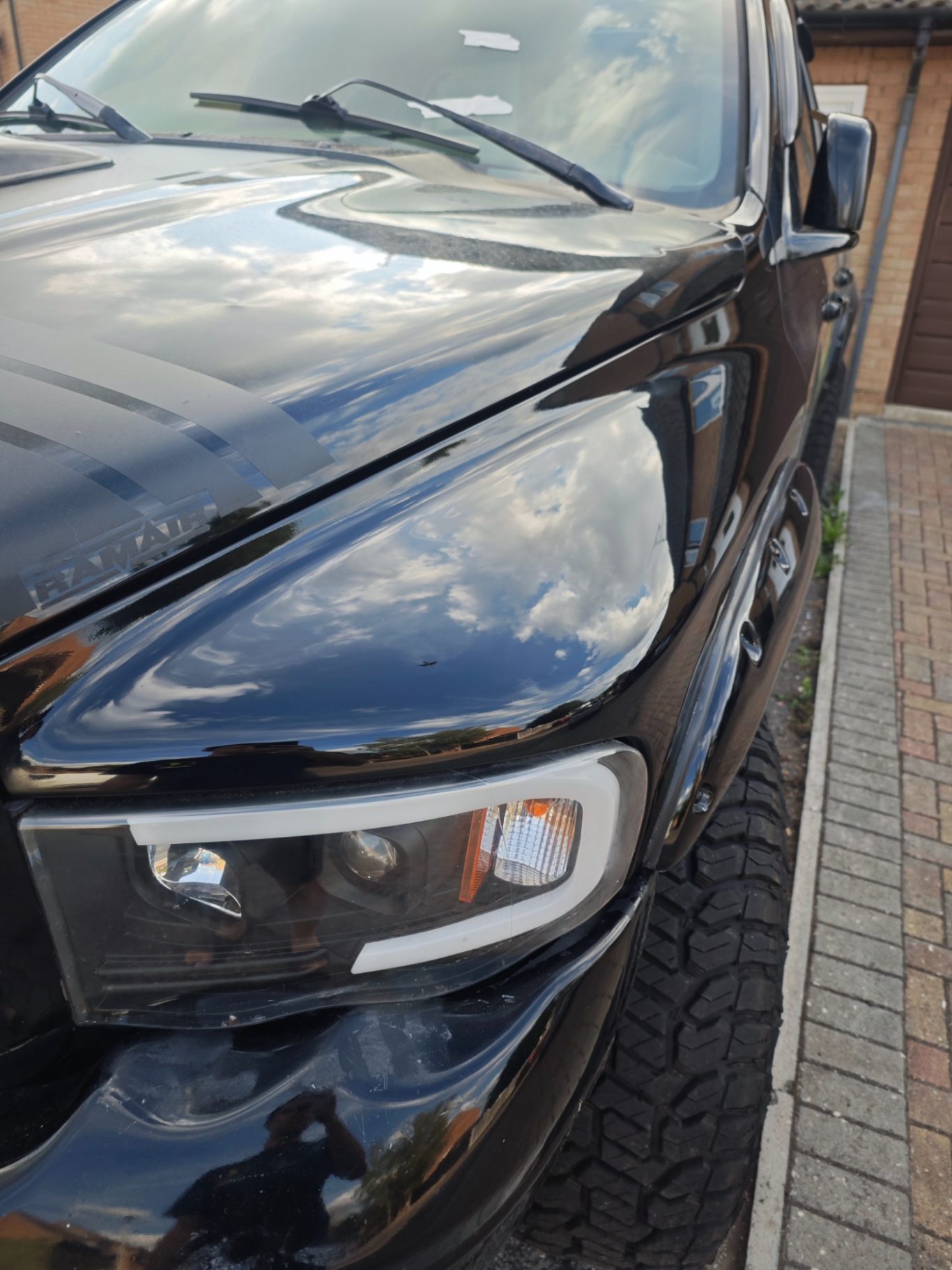 After After car roof bodywork scratch repair - Bodywork Repair service @ Sprayworkz in Reading Berkshire